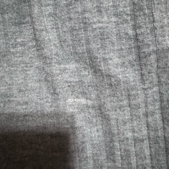 Women 2 piece crop top grey matching set - Picture 6 of 7